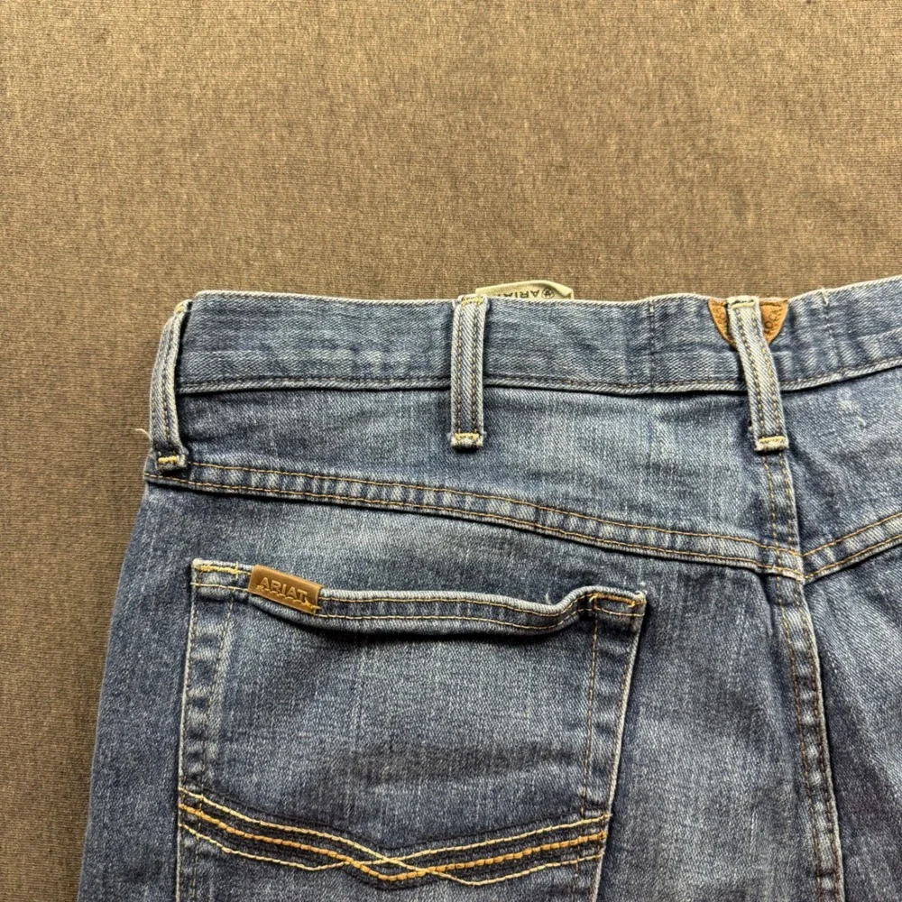 Ariat M3 Loose Fit Mens Jeans 42x32 Medium Wash‎ Denim Straight Leg Stretch